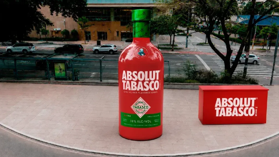 Brinde grátis: Brinde Grátis Absolut: Experiência na Paulista com Miniatura e Tatuagens
